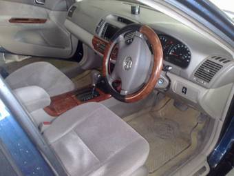 2002 Toyota Camry Photos