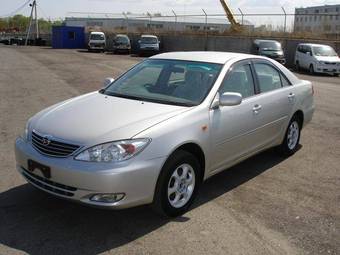 2002 Toyota Camry Pictures