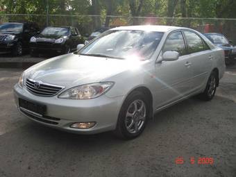 2002 Toyota Camry Photos