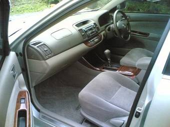 2002 Toyota Camry Images