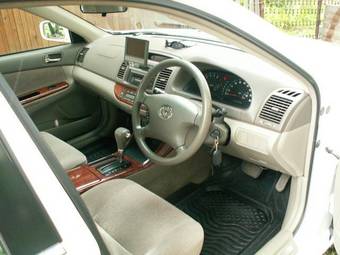 2002 Toyota Camry Pictures