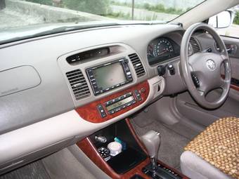 2002 Toyota Camry Photos