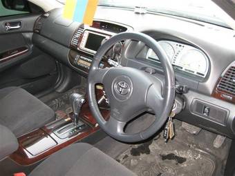 2002 Toyota Camry Photos