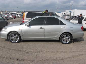 2002 Toyota Camry Photos