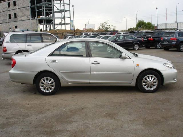 2003 Toyota Camry