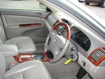 2003 Toyota Camry Pics