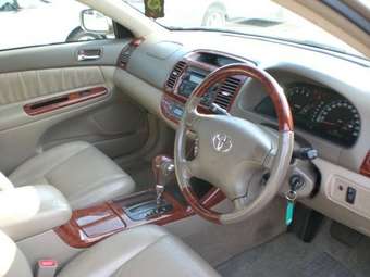 2003 Toyota Camry Images