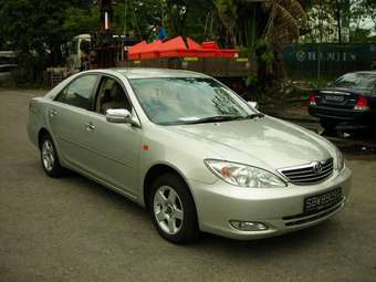 2003 Toyota Camry Pictures