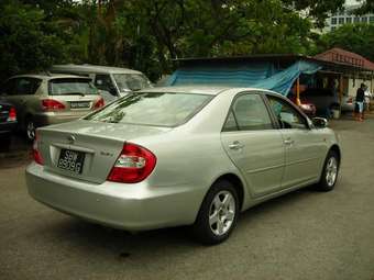 2003 Toyota Camry Photos