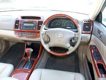 2003 Toyota Camry Photos