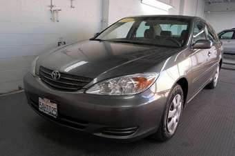 2003 Toyota Camry Photos