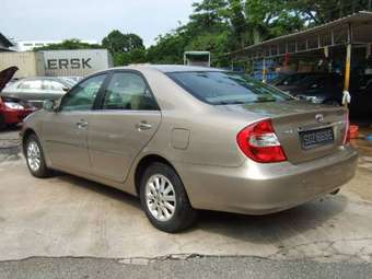 2003 Toyota Camry Photos