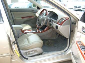 2003 Toyota Camry Photos