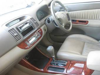 2003 Toyota Camry Photos