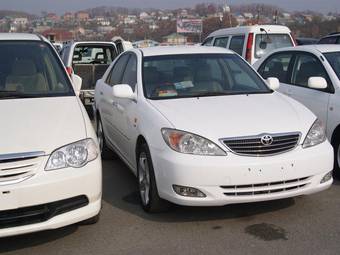2003 Toyota Camry Pictures