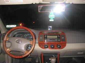 2003 Toyota Camry Photos