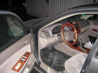 2003 Toyota Camry Photos