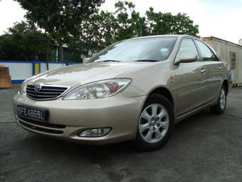 2003 Toyota Camry Photos