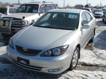 2003 Toyota Camry Photos