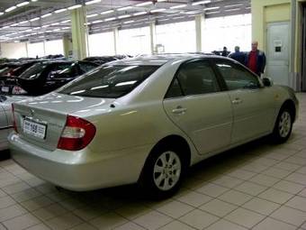 2003 Toyota Camry Photos