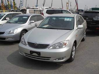 2003 Toyota Camry Photos