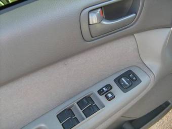 2003 Toyota Camry Images