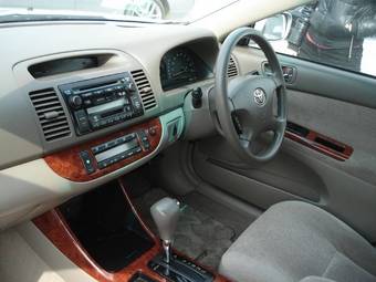 2003 Toyota Camry Photos