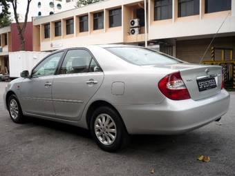2003 Toyota Camry Photos