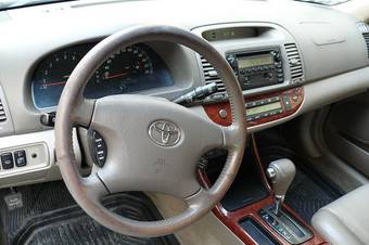2003 Toyota Camry Pics