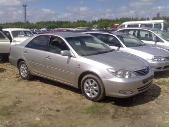 2003 Toyota Camry Photos