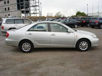 2003 Toyota Camry Photos