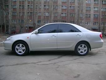 2003 Toyota Camry Photos