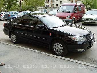 2003 Toyota Camry Photos