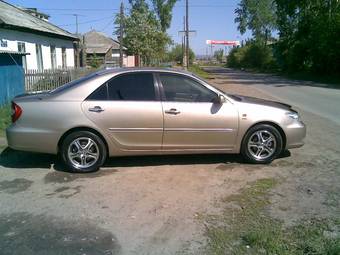2003 Toyota Camry Photos