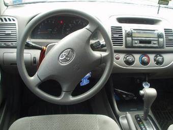 2003 Toyota Camry Pics