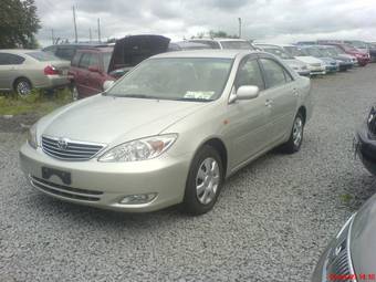 2003 Toyota Camry Photos