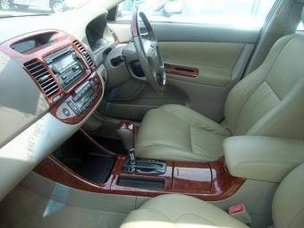 2003 Toyota Camry Photos