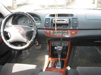 2003 Toyota Camry Photos