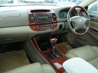 2003 Toyota Camry Photos