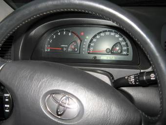 2003 Toyota Camry Photos