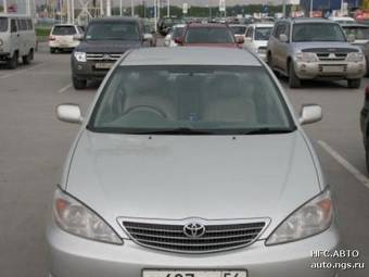 2003 Toyota Camry Photos