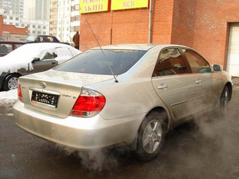 2004 Toyota Camry