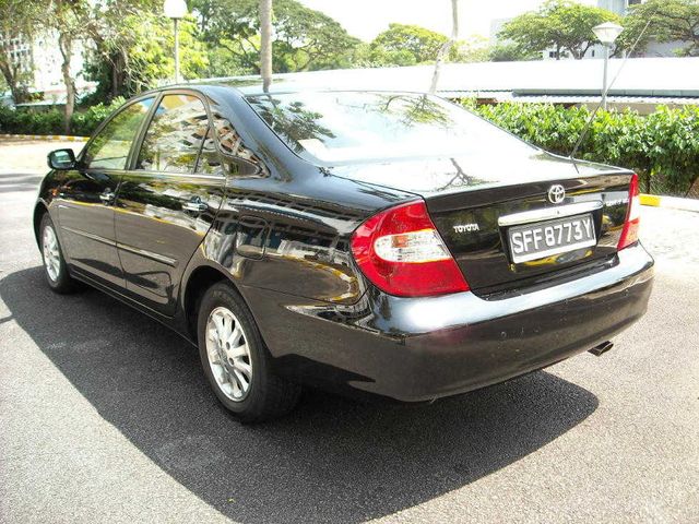 2004 Toyota Camry