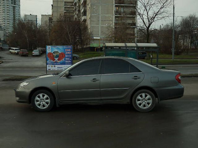 2004 Toyota Camry