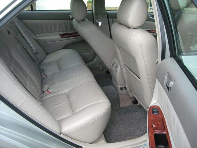 2004 Toyota Camry