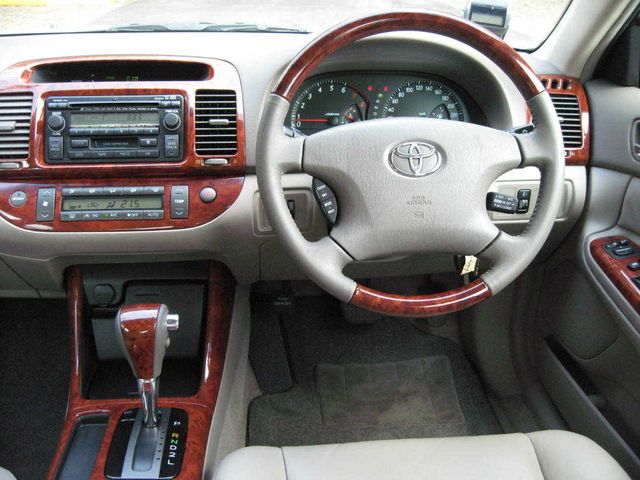 2004 Toyota Camry