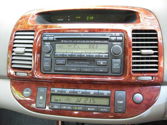 2004 Toyota Camry
