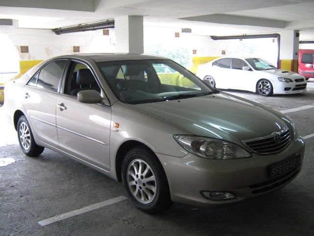 2004 Toyota Camry