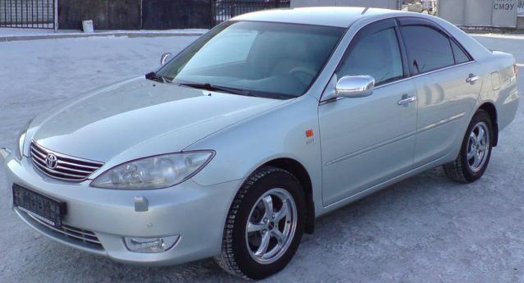2004 Toyota Camry