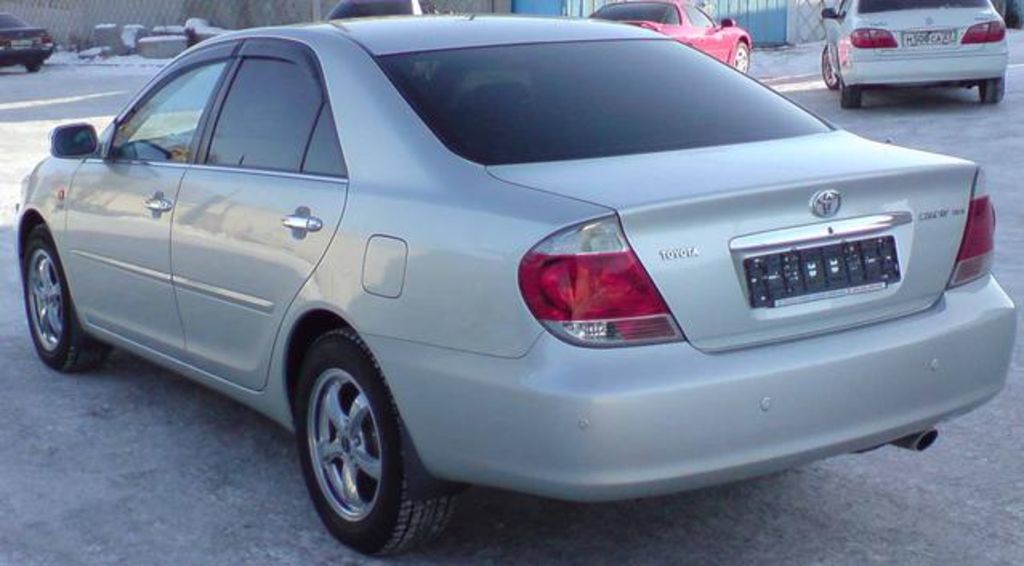 2004 Toyota Camry